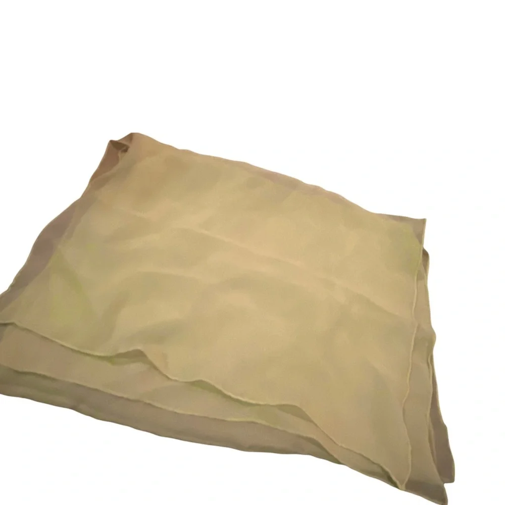 Vera Neumann Vintage Green‎ Hand Rolled Silk Oblong Scarf